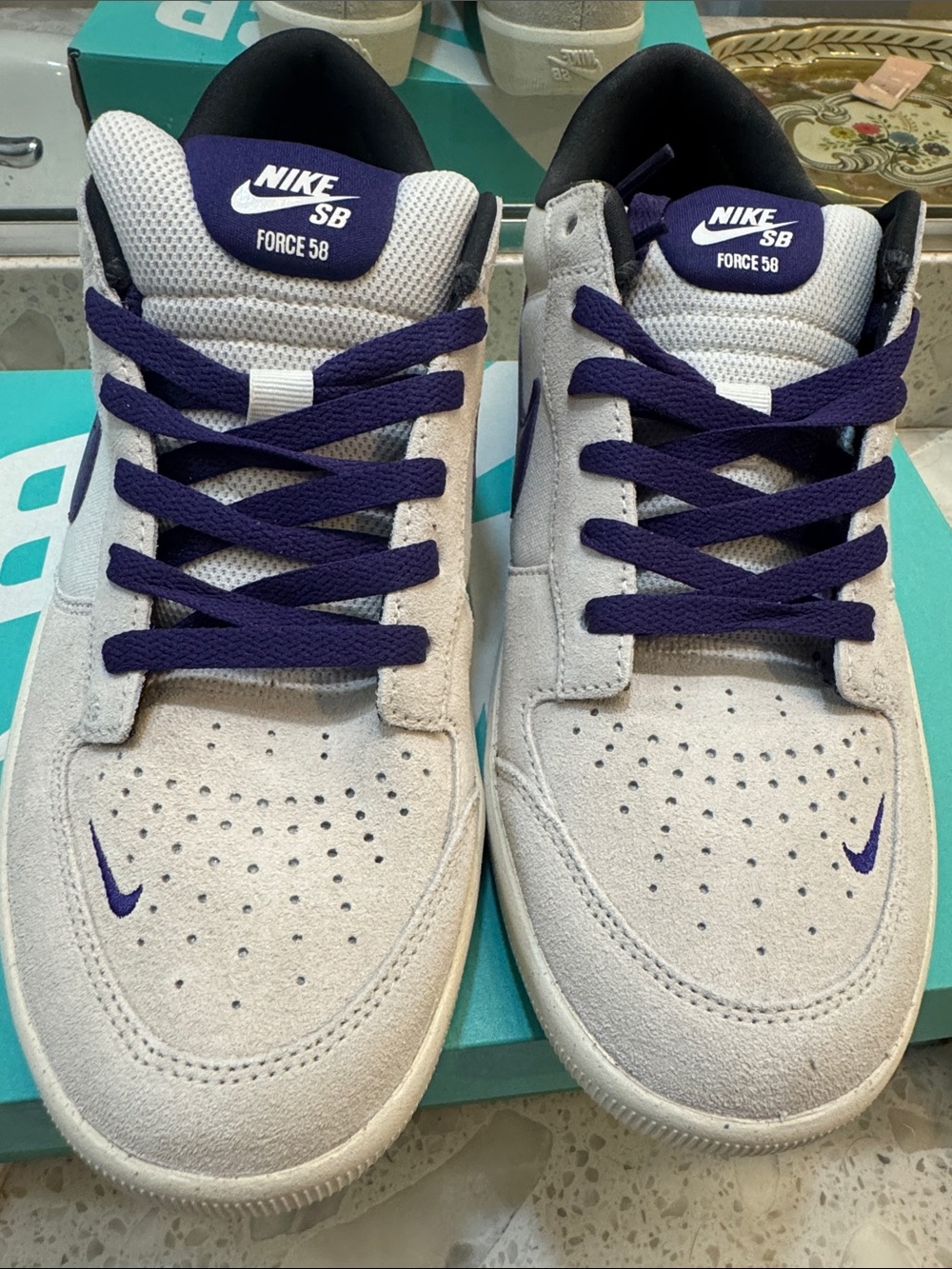 Nike SB FORCE White with Purple Swoosh New In Box 10